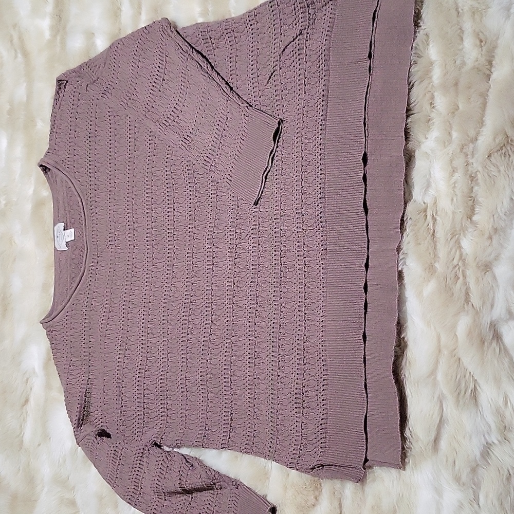 3/4 sleeve open weave taupe top